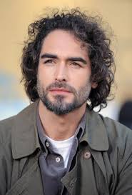 Attilio Fontana spopola come Enrichetto in Caterina e le sue figlie 3. Ma  non rinnega I Ragazzi Italiani