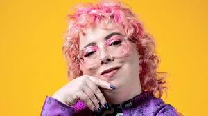 Laureate na nÓg Sarah Crossan visits St Brigid's