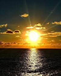 Reposting Michv95 Oblivion Nature Landscape Photography Photooftheday Sunset Sun Clouds Horizon Light Dark Reflection Photography Nature Scenery