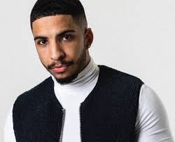 Troy Blank's Instagram, Twitter & Facebook