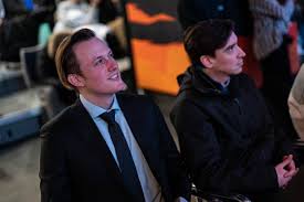 Interview] The English commentator in Korea, RAPiD, shares stories of his  origins, present, and future.