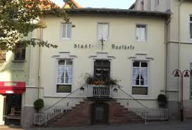 Um 15.00h mez hat die eso parallel auf sechs internationalen pressekonferenzen das ergebnis. Erste Tankstelle Der Welt Bild Stadt Apotheke In Wiesloch