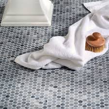 A tiled step neatly separates the mosaic from the subway tile, which was added under the tub in lieu of mosaic as a way to economize. Historic Mosaic Patterns For Serviceable Floors Design For The Arts Crafts House Arts Crafts Homes Online