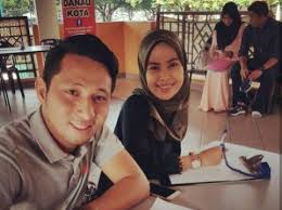 Memberikan input dan ilmu berkenaan tanggungjawab suami isteri didalam rumahtangga. Kursus Kahwin Hari Bekerja Atau Kursus Kahwin Hari Biasa Di Gombak Dan Di Danau Kota