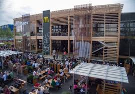 Mcdonald S Restaurants Around The World 35 Pics Mcdonalds Locations London Park Mcdonalds