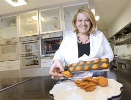 Kräuterhähnchen, wie lea linster es liebt: Mywort Lea Linster Offnet Eigene Boutique