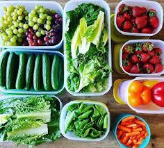 Tell Me What Fruit Or Vegetable You Find Going Bad The Fastest In Your Rotter Drawer Did You Know I Can Keep My Ro Fridgesmart Fruits And Veggies Tupperware