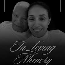 Me paré a cantar esta canción en honor a mi hermoso @chepperdominguez.  Extraño mucho tu voz 🥲🥰 Me dieron el peor mic por el bien del negocio  @prin_fer