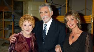 Les adeptes des «feux de l'amour» connaissent tous neil winters. L Acteur David Hedison Ex Arthur Hendricks Des Feux De L Amour Vient De S Eteindre Les News Soap Passion Com