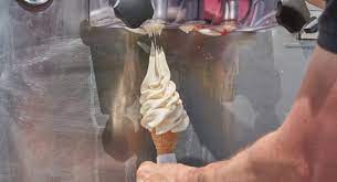 Kumpulan gambar lucu banget yang kocak dan paling unik (bergerak, animasi kartun, kata kata bahasa jawa. Duh Jorok Banget Wanita Ini Buang Air Kecil Di Mesin Es Krim