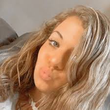 Hannah Riddle (@hannahlriddle_)