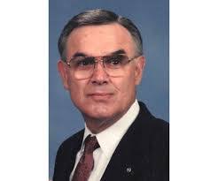 Al Owens's Instagram, Twitter & Facebook