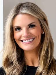 Marisa Fuller's Instagram, Twitter & Facebook