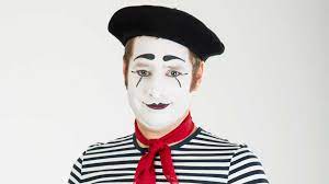 Download your favorite emotions and make a funny. Pantomime Bastian Als Franzose Www Pantomime De