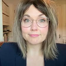 golden girls with modern hair