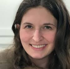 Brittany Hinger's Instagram, Twitter & Facebook