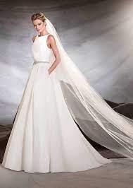 Pronovias Oval Size 12 Pronovias Wedding Dress Wedding Dress Prices Wedding Dress Shopping