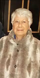 Best of luck to Ellen Irwin , players and management in Roscommon LGFA 's  upcoming game