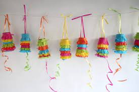 Cinco de mayo holiday decor. Fun And Festive 10 Cinco De Mayo Decorations