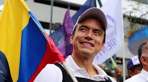 Empresário Daniel Noboa é eleito presidente do Equador