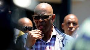 Blacks driving good cars always give you chest pains! T Vqqwxi2peq M