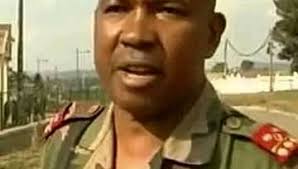 Kolonely Charles Andrianasoavina/ « Hamono ireo, miantso ny tafika tsy  hanaiky atao fitaovana »