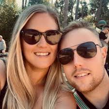 Can anyone advise what tradesperson I would require to mend crumbling  mortar and establish the cause of it,