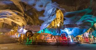 Explore batu caves holidays and discover the best time and places to visit. Half Day Kuala Lumpur Suburbs And Batu Caves Tour Klook Uk