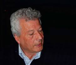 de glazen bal aan de staMtafel groen gras rePortage Uit de oUde doos