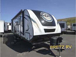 Enter & enjoy it now! Evergreen I Go And I Go Cloud Travel Trailers Durable Construction Packed With Features Bretz Rv Marine Blog