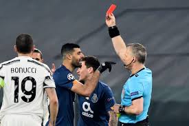 Bajas del club bianconeri por la vuelta de champions. B0sd2m6frngtem