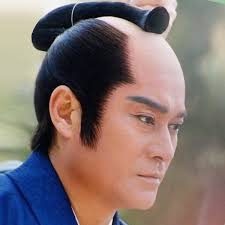 In fact, you'll find the hottest styles (plus product recommendations and styling tips) for all hair lengths and types right here. Best Hairstyles For Men In 2020 To Look Trendy And Fashionably