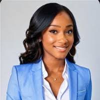 Madeline Branch's Instagram, Twitter & Facebook