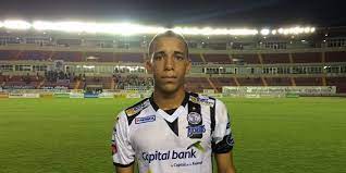 Adalberto carrasquilla, 22, panamá fc cartagena, desde 2019 mediocentro valor de.adalberto carrasquilla. Adalberto Carrasquilla Le Doy Gracias A Dios Por Estas Experiencias Que Abren Puertas Bitacora Deportiva