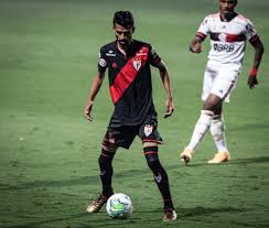 On sofascore livescore you can find all previous atlético goianiense vs goiás results sorted by their. Vitoria Sobre O Flamengo Coroa Lancamento Do Novo Uniforme Do Atletico Go Fotos Atletico Go Ge