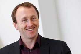 Alan Higham resigns from Fidelity