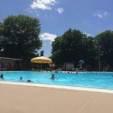 Public swimming pools city, village & township government private swimming pools. Elmwood Park Swimming Pool Central Omaha 606 S Happy Hollow Blvd