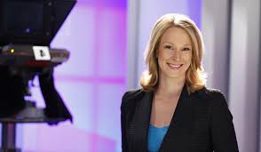 Leigh sales is a national treasure. Why Sydney Siders Are Wankers 5 Reasons Leigh Sales Loves Brisbane