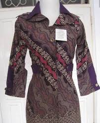 50 model baju batik terbaru kombinasi atasan couple nah desain baju batik dibawah ini memang sekilas seperti pada beberapa konsep perpaduan busana wanita pada umumnya menggunakan setelan yang tentu saja akan memperlihatkan dominan. Populer 43 Desain Baju Batik Simple