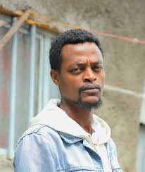 70' Levante 0-4 Real Madrid (12', 61' Cristiano Ronaldo, 38' Chicharito,  66' James). #LEVvsRealMadrid #RMLive