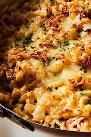 Kasespatzle Cheesy Spaetzle With Caramelized Onions And Crispy Shallots In 2020 Recipes Crispy Shallots Shallot Recipes