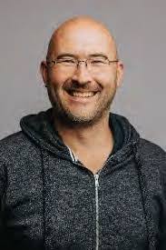 Robyn Gilmore's Instagram, Twitter & Facebook