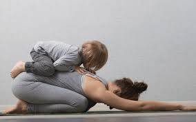 20 Spanish Yoga Videos For Kids And Adults In 2020 Kid Yoga Video Yoga Videos Yoga For Kids