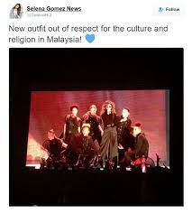 Despite a protest by pas youth to have it cancelled, selena gomez's first ever concert in malaysia went on as planned tonight. Selena Gomez Buys New Outfit For Malaysian Tour Pas Prays For Cancellation Outside Stadium World Of Buzz