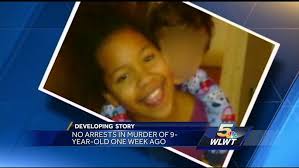 Murder victim's family: 'Somebody knows something'