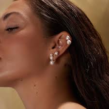 The walkable #alxwarehousesale begins today! Shop stunning styles from  @shesuniquejewelry today and tomorrow 🛍️ Carrie Hoffman 14K Pave Evil Eye  Necklace $1060 🏷️ $695 Salt & Pepper Necklace $195 🏷️ $95, White