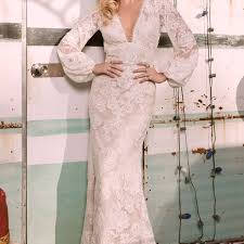 Opt for a style that would communicate sultry femininity like no other in this jovani 00782 creation. Willowby Wedding Dresses By Season