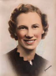 Edith Livingston's Instagram, Twitter & Facebook