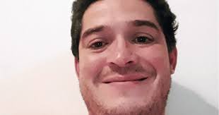 Tenía denuncias por violencia de género, mató a su hijo y se suicidó:  ¿Quién era Alexis Saiz?