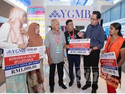 1 ways to abbreviate yayasan guru malaysia berhad. Enam Guru Terima Bantuan Ygmb